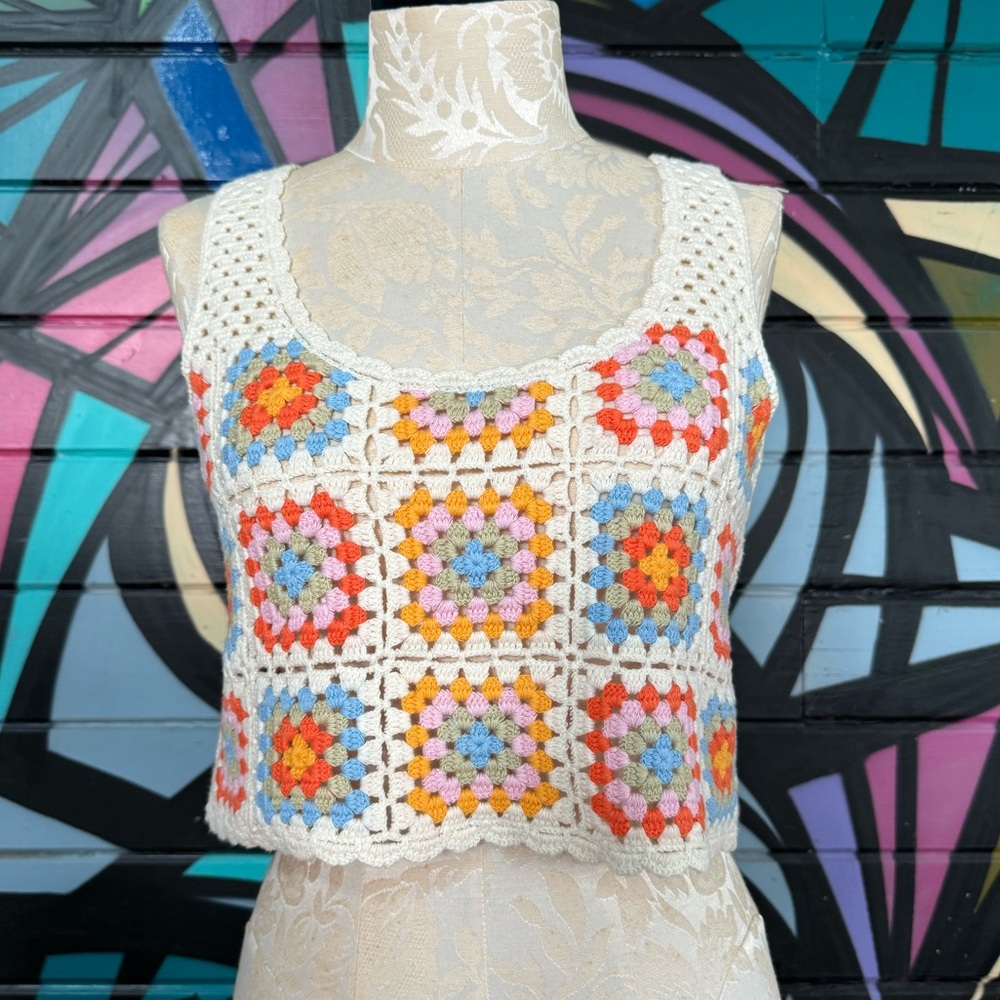 NWT Sincerely Jules Knit Top, Retails $135!